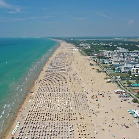 Apartment Recently Built Flat In A Family-friendly Bibione